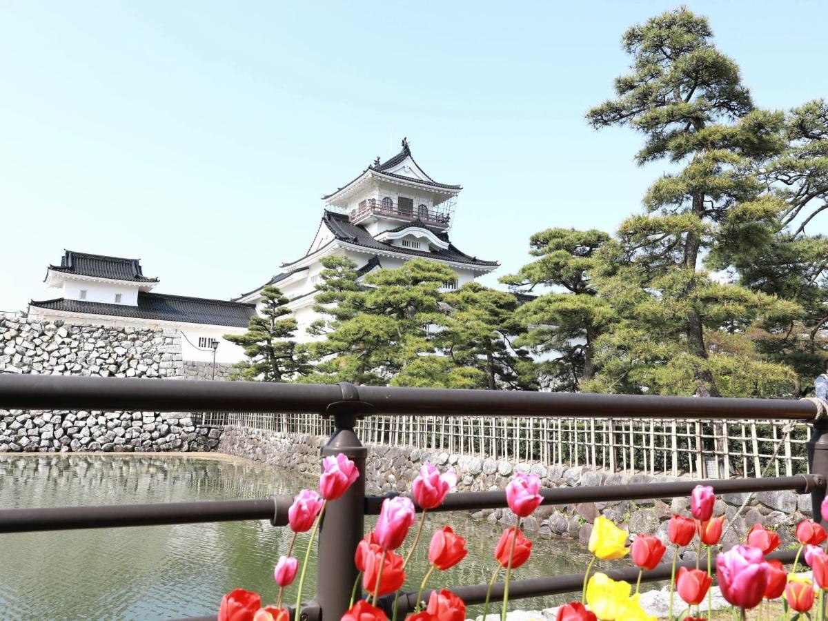 Toyama Town Hotel Exterior foto