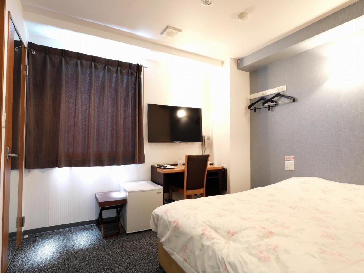 Toyama Town Hotel Exterior foto