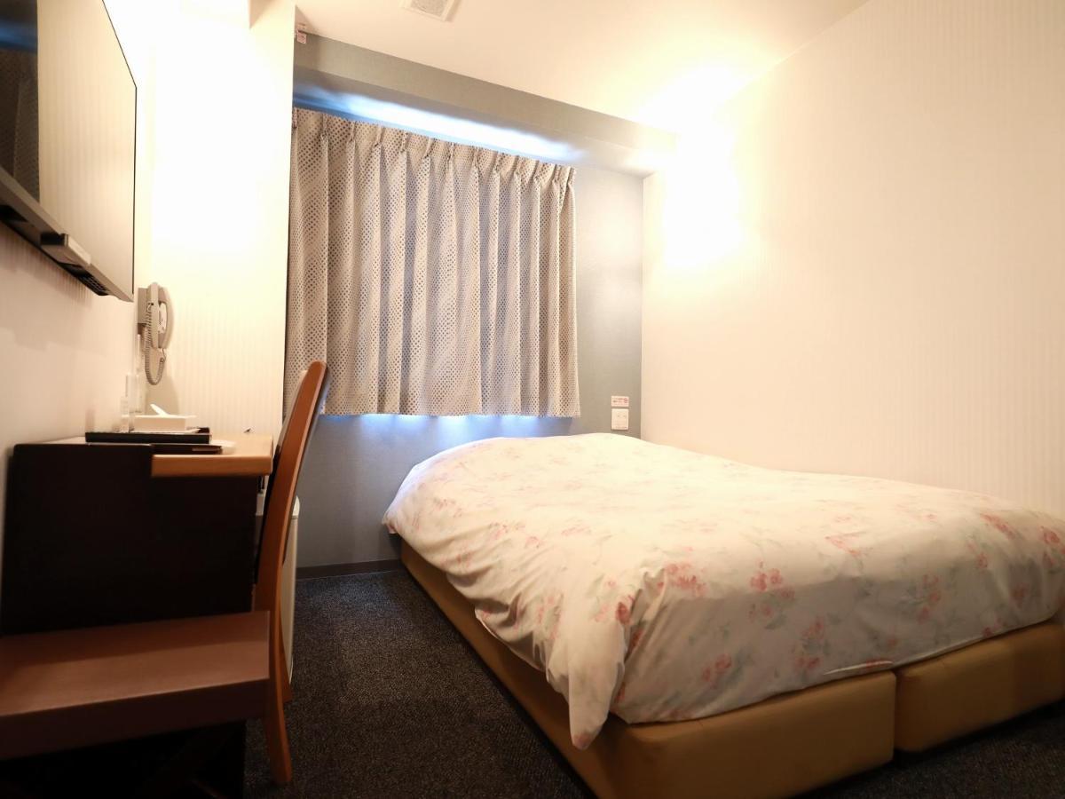 Toyama Town Hotel Exterior foto